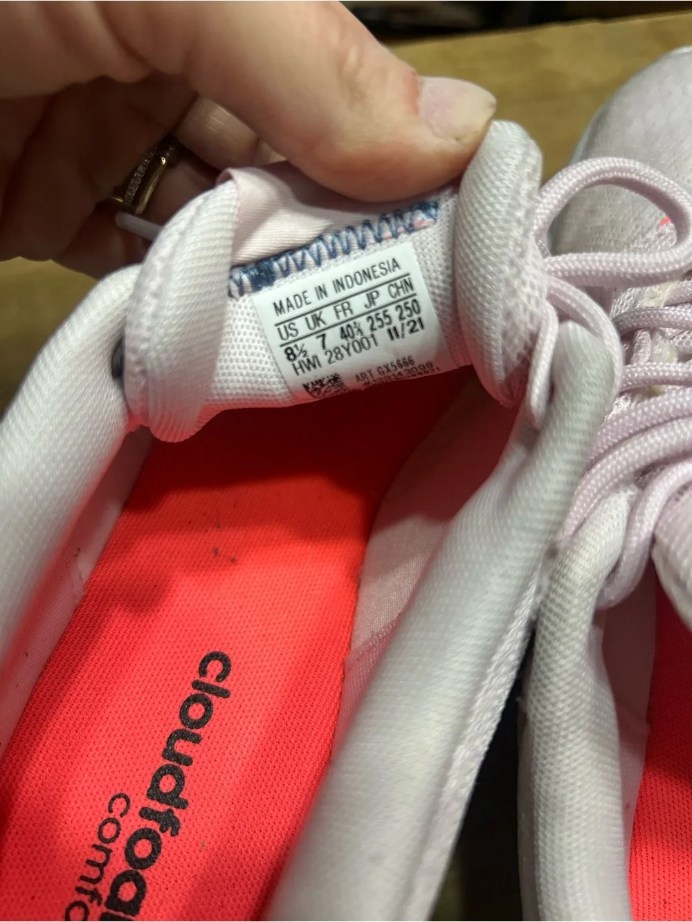Adidas Cloudfoam Comfort Women’s Sneakers Pink Coral Size 8.5